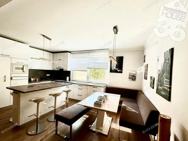 Eladó kereskedelmi és ipari ingatlan Kecskemét 105 nm