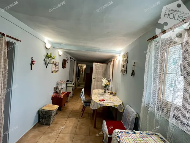 Eladó ház Kiskunfélegyháza 69 nm