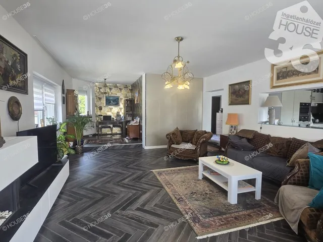 Eladó ház Kecskemét, Petőfiváros 160 nm