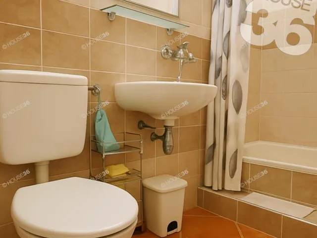 Eladó üdülő és hétvégi ház Siófok, Aranypart 18 nm