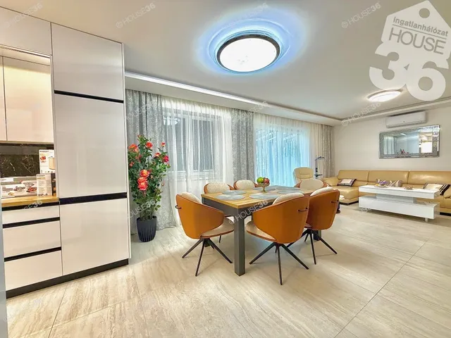 Eladó ház Kecskemét, Hollandfalu 135 nm