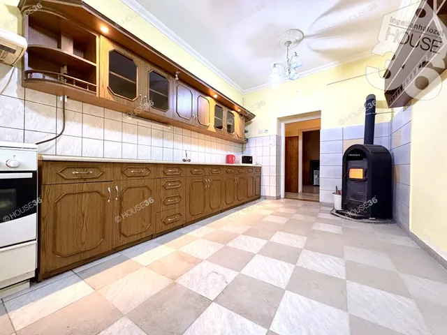 Eladó ház Kecskemét 78 nm