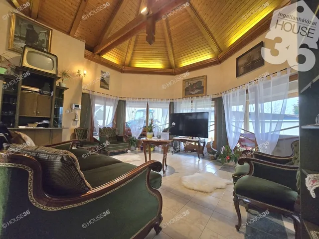 Eladó ház Kecskemét 280 nm