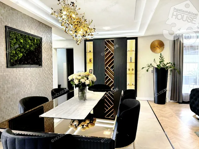 Eladó ház Kecskemét 250 nm