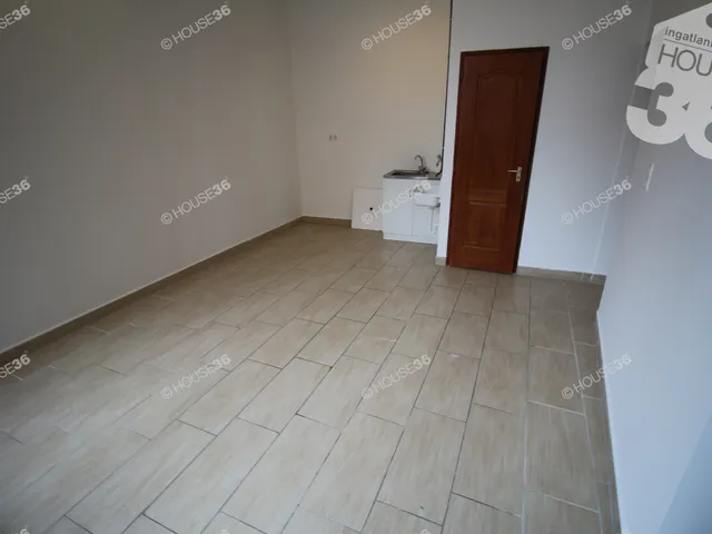 Eladó kereskedelmi és ipari ingatlan Kecskemét 117 nm