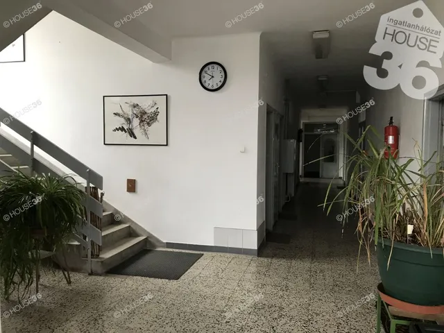 Eladó kereskedelmi és ipari ingatlan Kecskemét, Rendőrfalu 700 nm