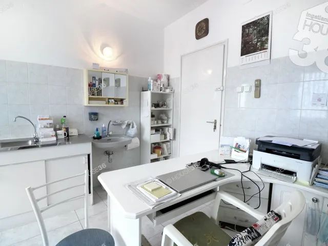 Eladó ház Kecskemét, Belváros 300 nm