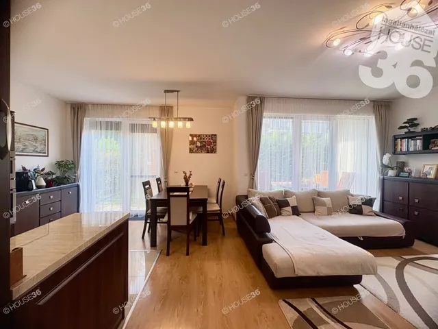 Eladó lakás Kecskemét, Hollandfalu 86 nm