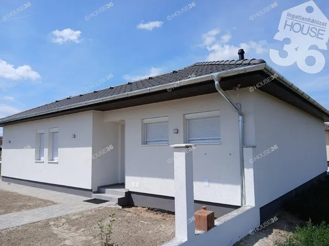 Eladó ház Kecskemét, Kadafalva 90 nm