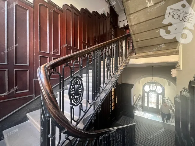 Eladó lakás Budapest I. kerület 72 nm