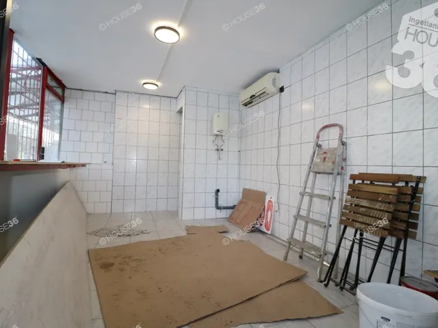 Eladó kereskedelmi és ipari ingatlan Budapest IX. kerület 19 nm