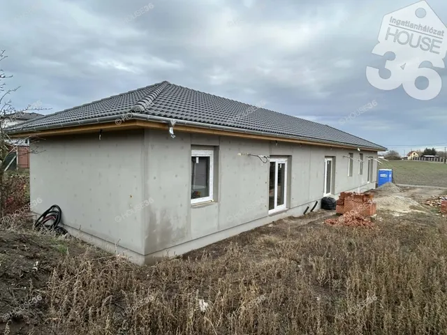 Eladó ház Kecskemét 57 nm