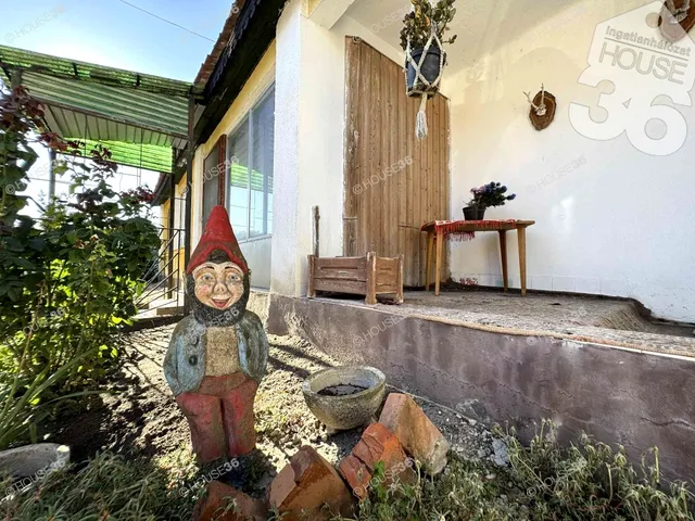 Eladó ház Izsák 80 nm