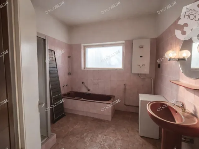 Kiadó ház Lajosmizse 240 nm