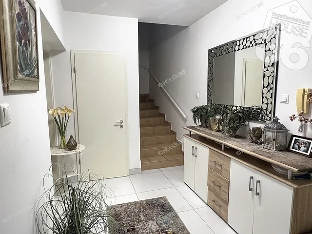 Eladó ház Kecskemét 160 nm