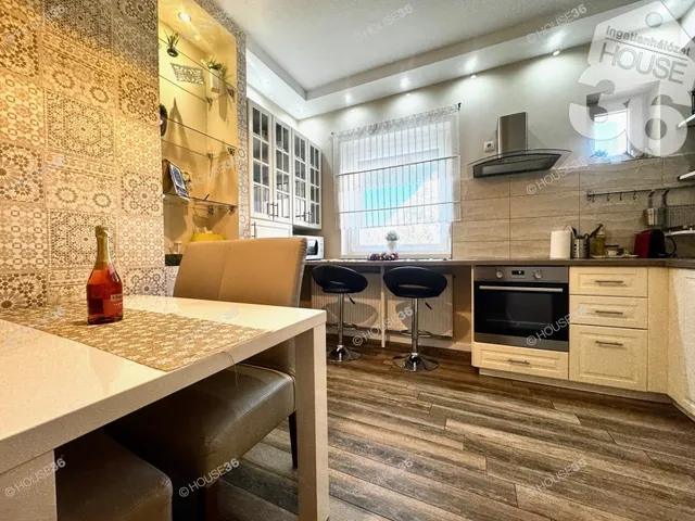 Eladó lakás Kecskemét 73 nm