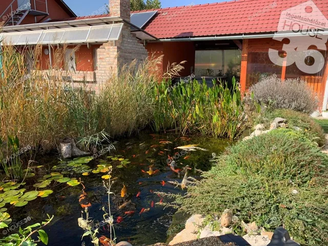 Eladó ház Rácalmás 199 nm