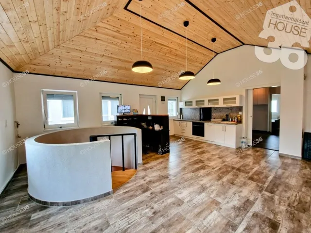 Eladó ház Balatonboglár 540 nm