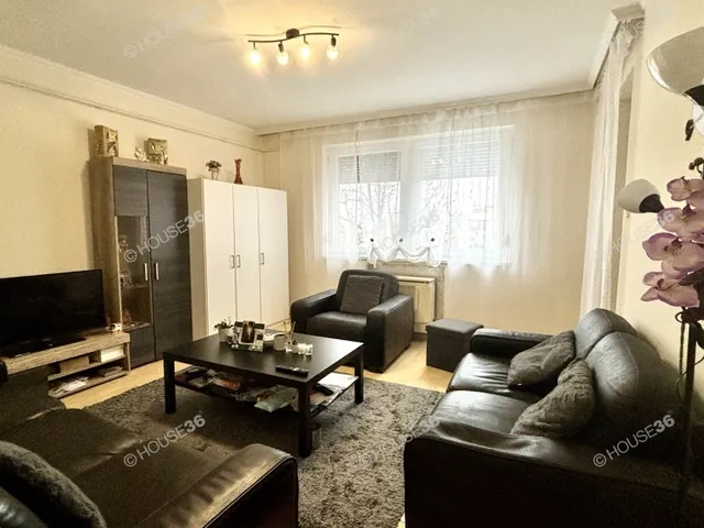 Eladó lakás Kiskunfélegyháza, Móraváros 56 nm