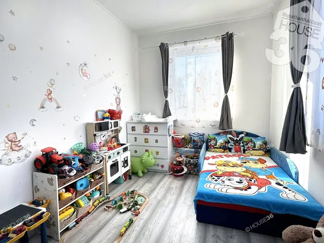 Eladó ház Kecskemét, Kisfái 105 nm