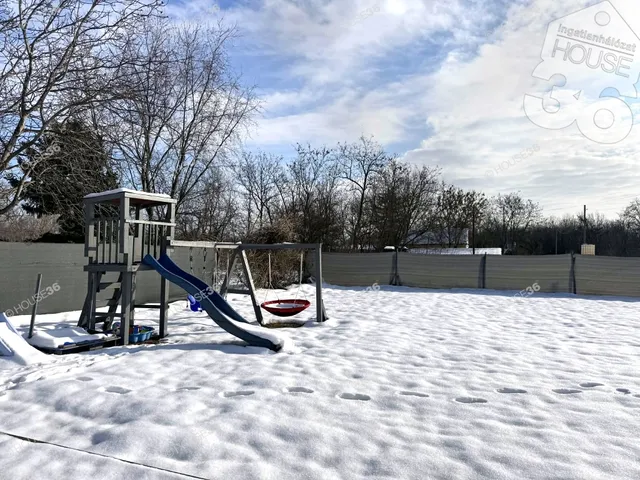 Eladó ház Kecskemét, Kisfái 105 nm