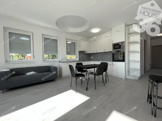 Kiadó lakás Kecskemét 76 nm