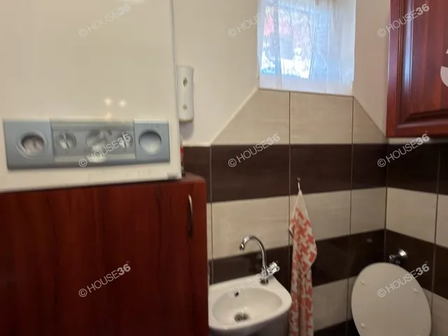 Eladó ház Kecskemét, Szeleifalu 225 nm