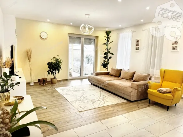 Eladó ház Kecskemét, Kadafalva 94 nm