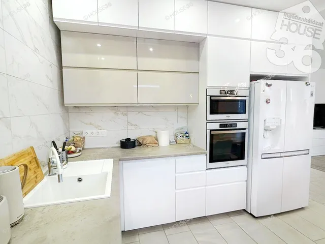 Eladó ház Kecskemét, Kadafalva 94 nm