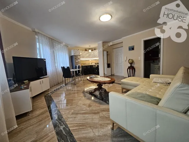 Eladó lakás Kecskemét, Belváros 56 nm