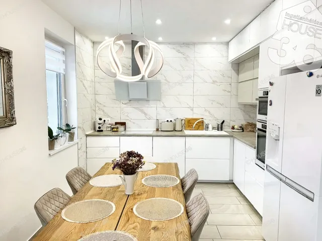 Eladó ház Kecskemét, Kadafalva 94 nm