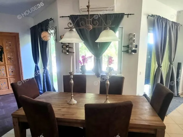 Eladó ház Veresegyház 200 nm