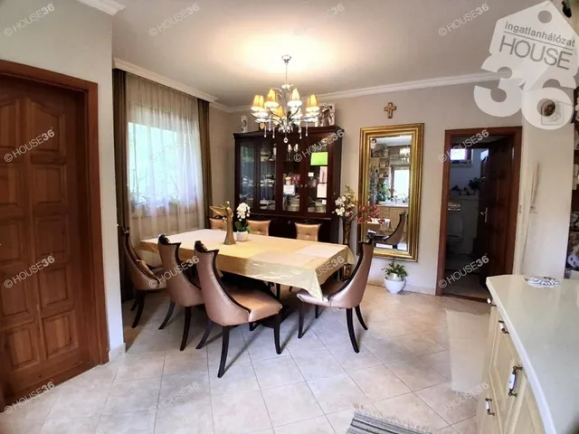 Eladó ház Kecskemét 200 nm