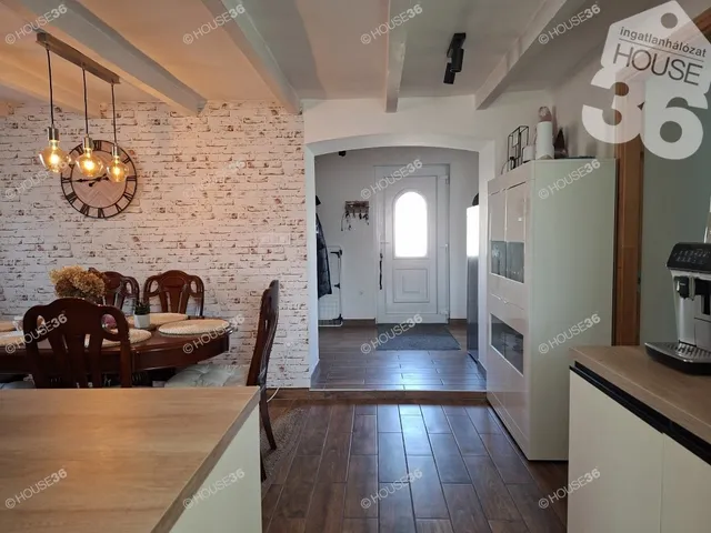 Eladó ház Kiskunfélegyháza 60 nm