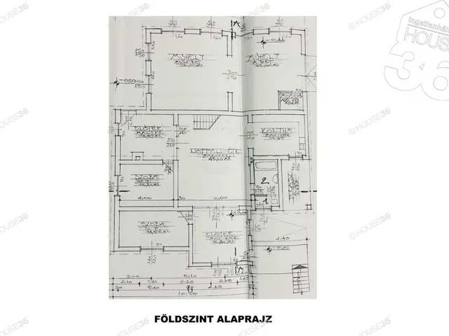 Eladó ház Fadd 201 nm