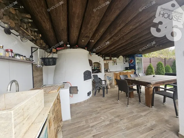 Eladó ház Kecskemét 150 nm