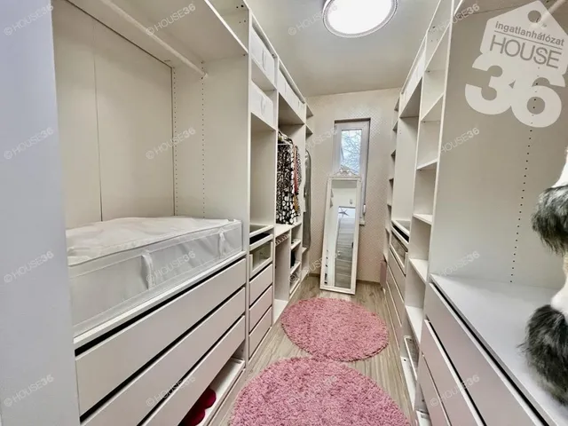 Eladó ház Kecskemét, Petőfiváros 120 nm