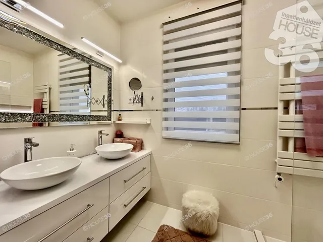 Eladó ház Kecskemét, Petőfiváros 120 nm