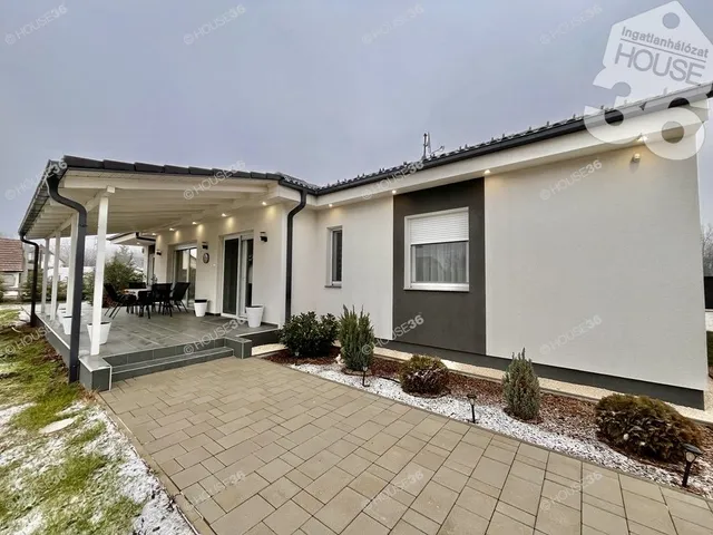 Eladó ház Kecskemét 120 nm