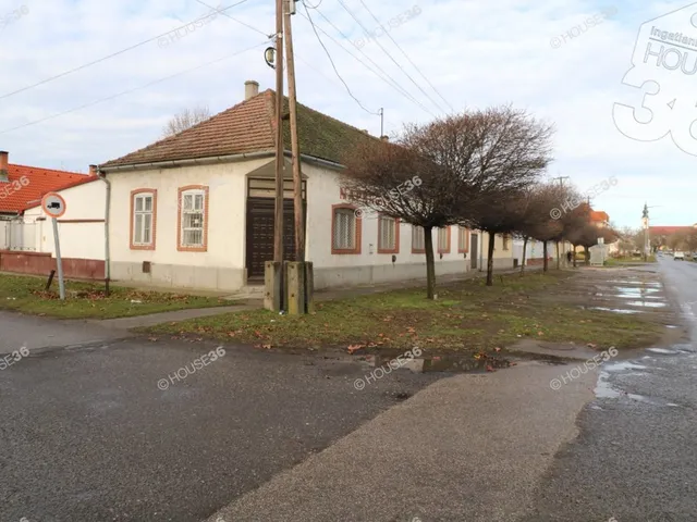 Eladó ház Kiskunhalas 150 nm