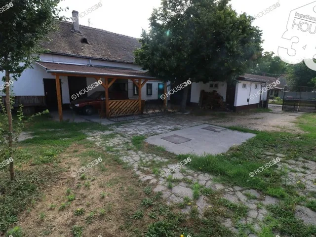 Eladó ház Kiskunhalas 150 nm