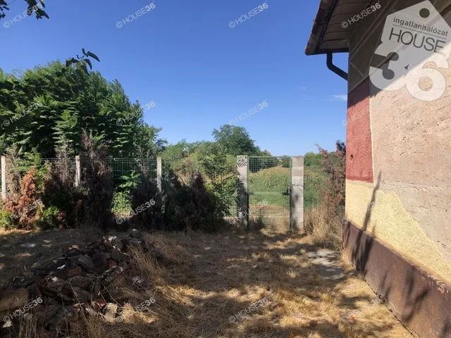 Eladó ház Tiszasas 60 nm