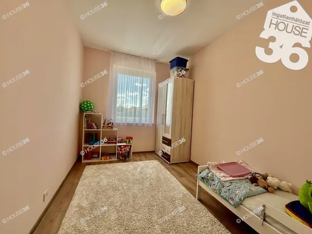 Eladó ház Tiszakécske 101 nm