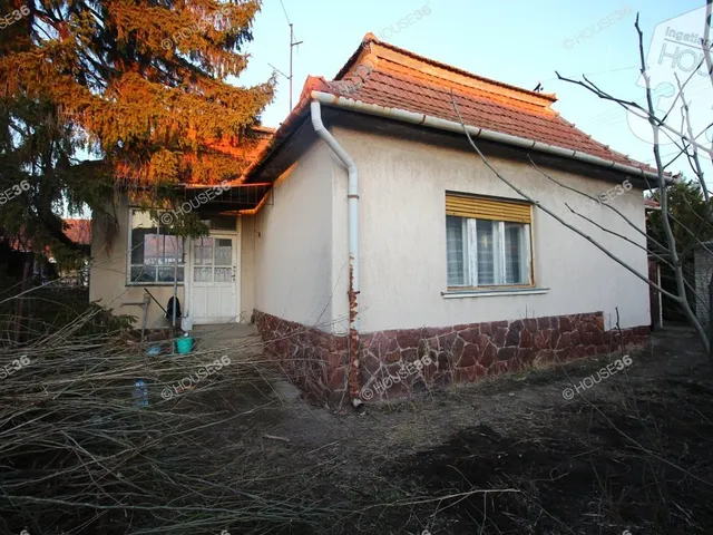 Eladó ház Kiskőrös 94 nm