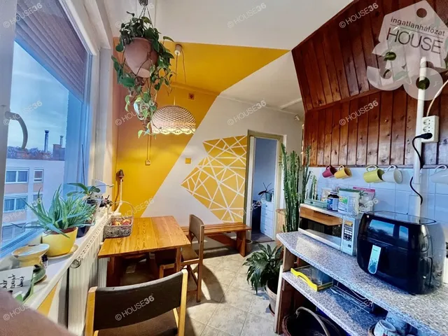 Eladó lakás Kecskemét, Belváros 63 nm