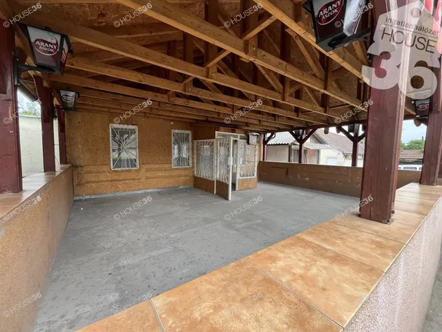 Eladó kereskedelmi és ipari ingatlan Dunaegyháza 210 nm