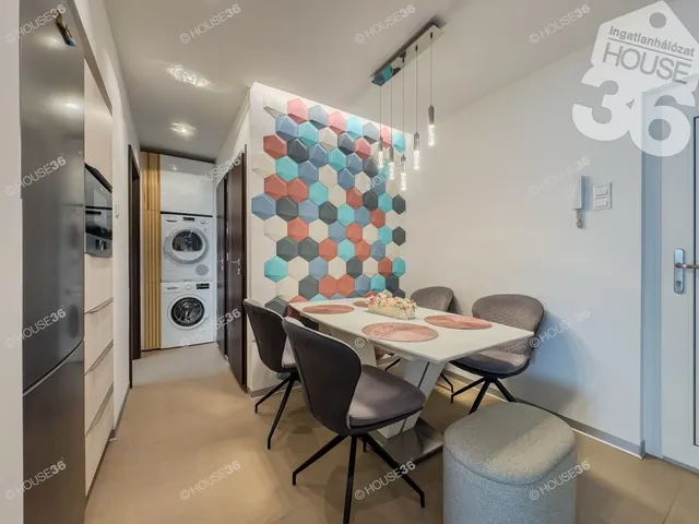 Eladó lakás Kecskemét, Belváros 61 nm