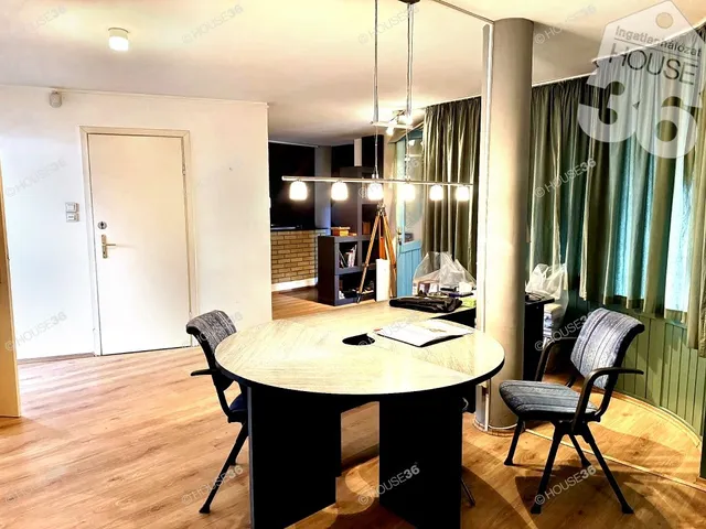 Eladó kereskedelmi és ipari ingatlan Kecskemét, Belváros 105 nm