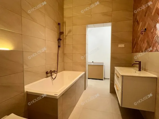 Eladó lakás Kecskemét 78 nm