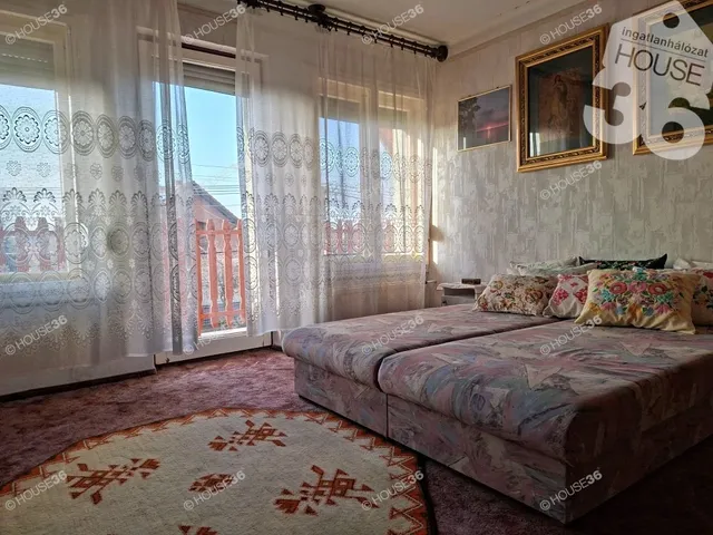 Eladó ház Kiskunfélegyháza 160 nm